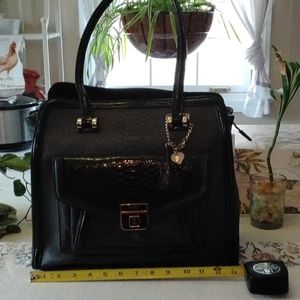 Guess PU LEATHER alligator skin purse